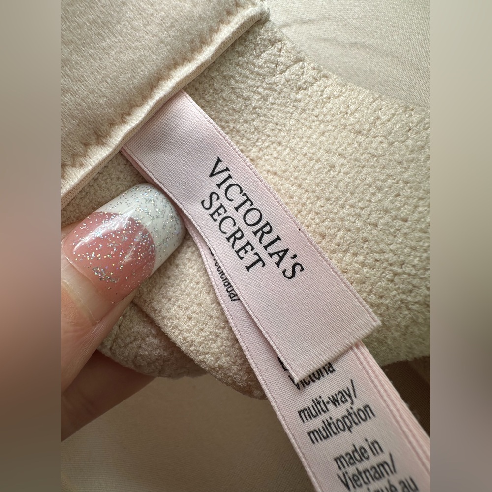 Victorias Secret Body‎ by Victoria Multi-Way Convertible Strapless Bra Nude 36DD - Picture 8 of 11